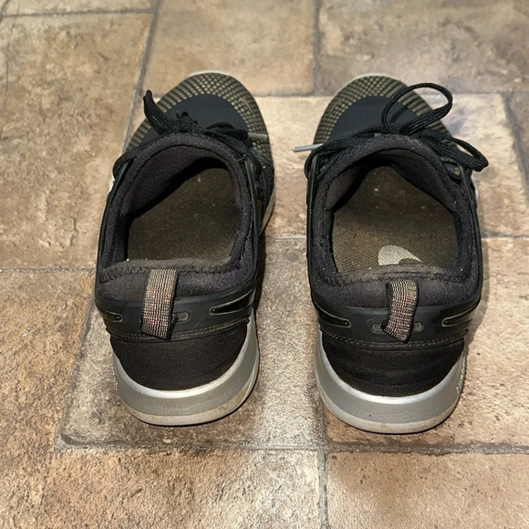 Nike Size 7.5 - Picture 4 of 7